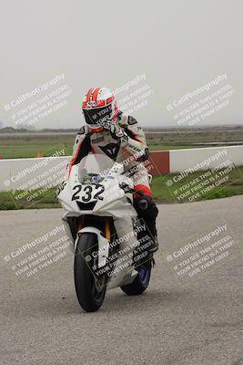 media/Nov-29-2025-TrackDaz (Sat) [[10ae2d9bce]]/Around the Pits/